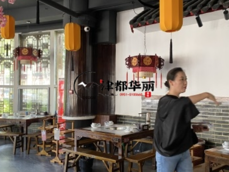 彭阳装修公司|彭阳鱼一火锅店装修设计现场量尺沟通
